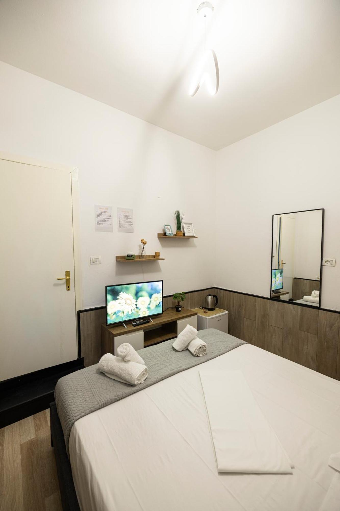Tiny Cute Studio Near The City Center - 5 Min Walk Tirana Exterior foto