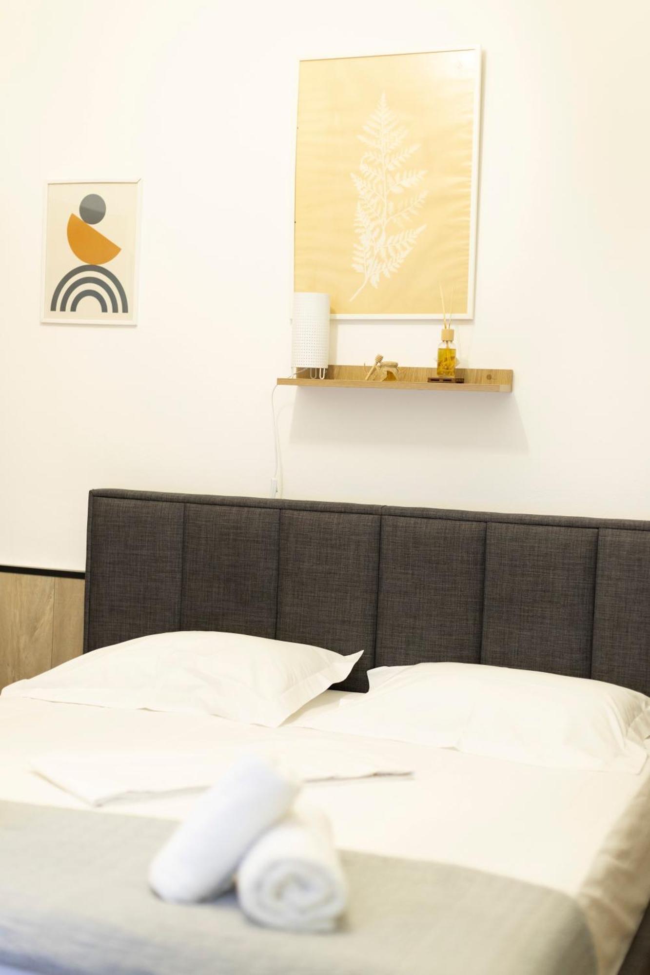 Tiny Cute Studio Near The City Center - 5 Min Walk Tirana Exterior foto